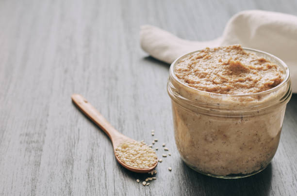 Tahini-Paste als Nerven-und Knochenschutz mit orientalischem Geschmäckle